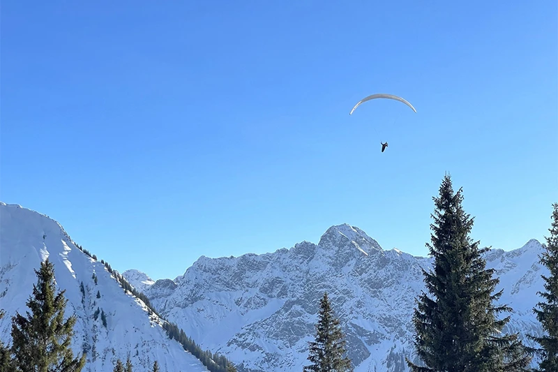 Paragliding in Schoppernau